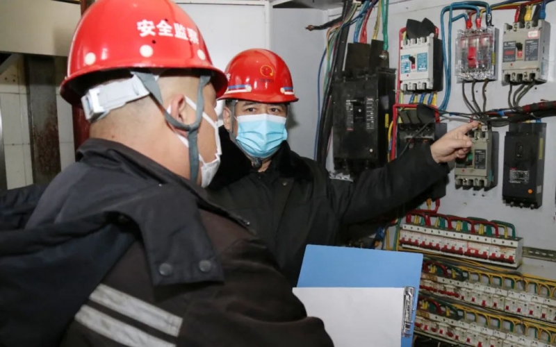 冬日生產(chǎn)，安全當先！榮程鋼鐵集團扎實做好冬季安全生產(chǎn)保障工作