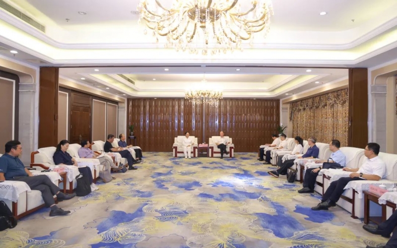 榮程集團董事會主席張榮華帶隊赴薊州區考察交流